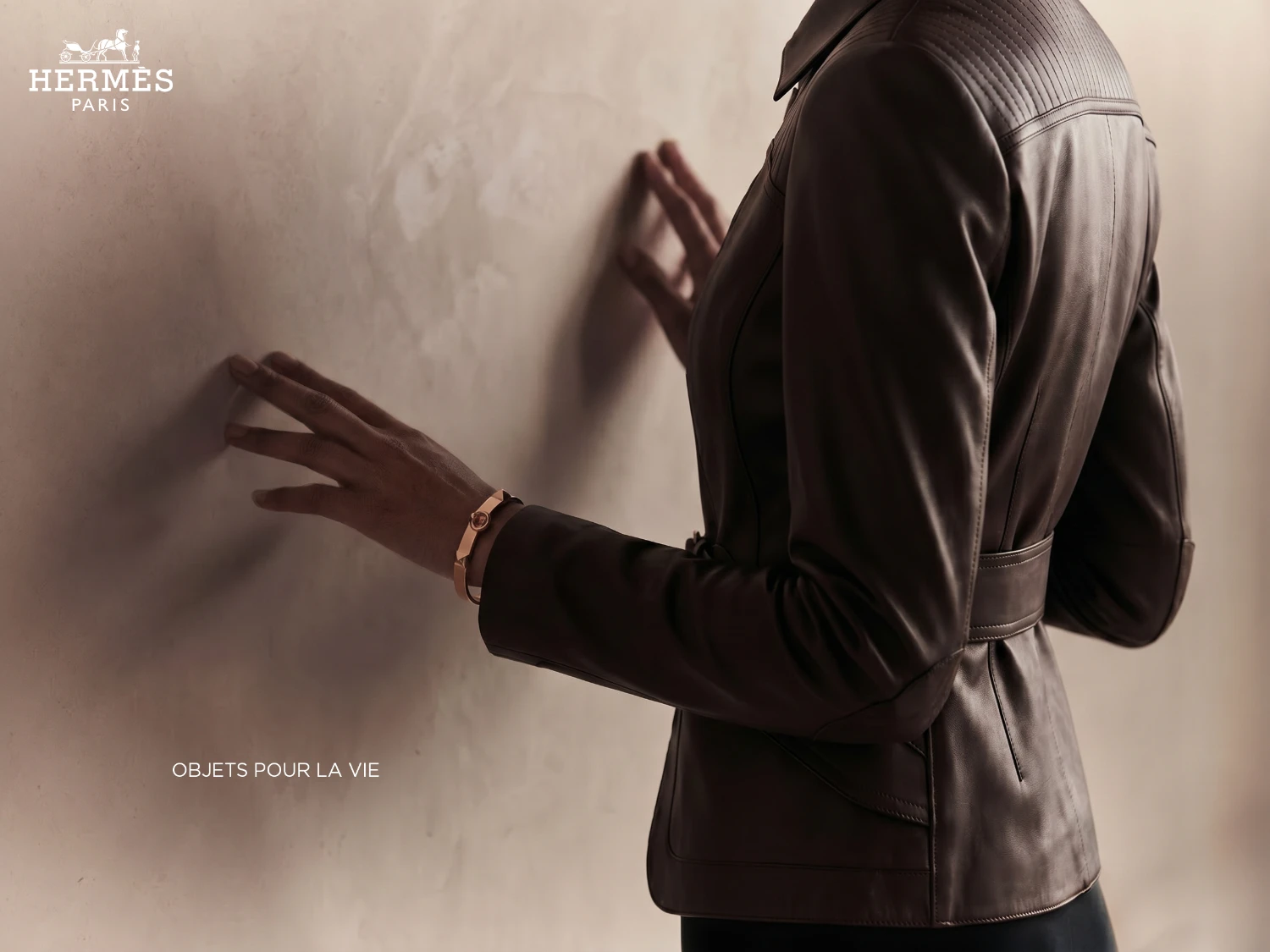 Plaster-wall interior with directional side light, original campaign.